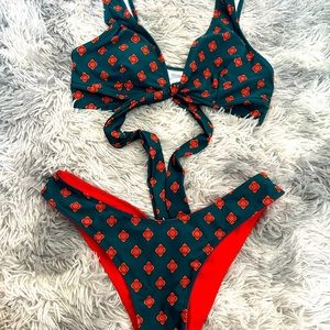 Small top and bottom bathing suit